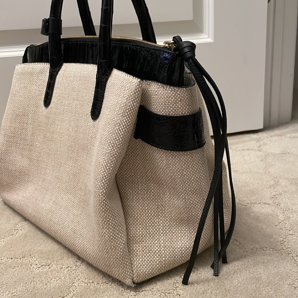 Auth Nancy Gonzalez Cristie Black Croc Leather Linen Convertible Tote w Clutch - Picture 2 of 16